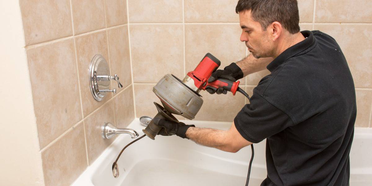How To Use A Drain Snake Hillcrest Plumbing Heating - How To Snake A Bathroom Drain